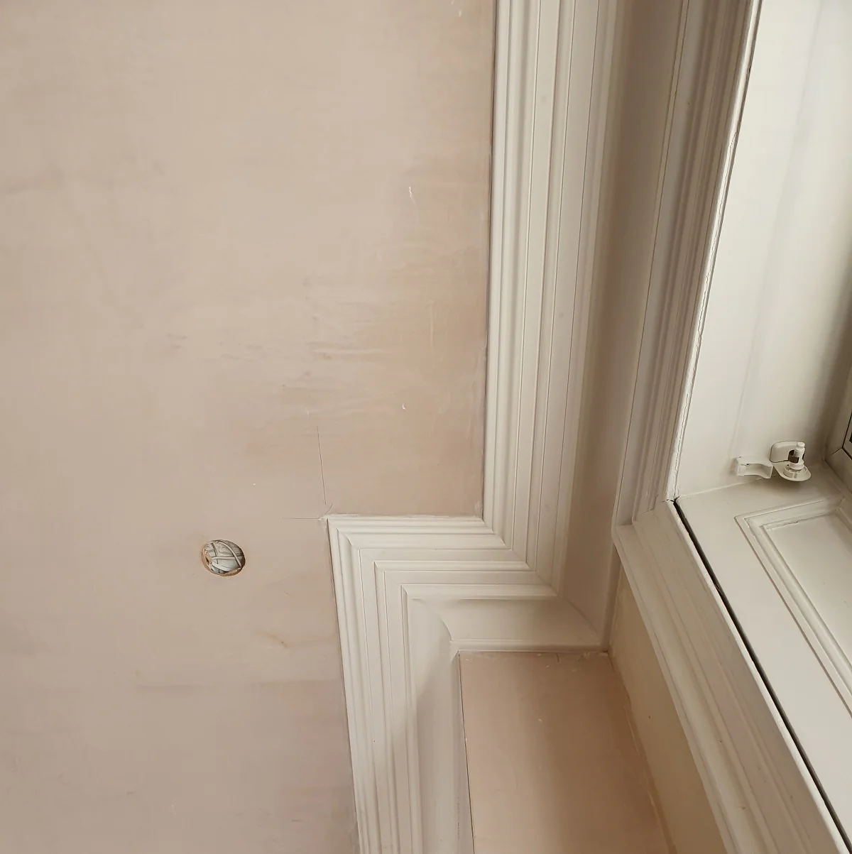 DM1844 Terrace Victorian Coving (Ceiling 265mm x 90mm Wall) - Image 2