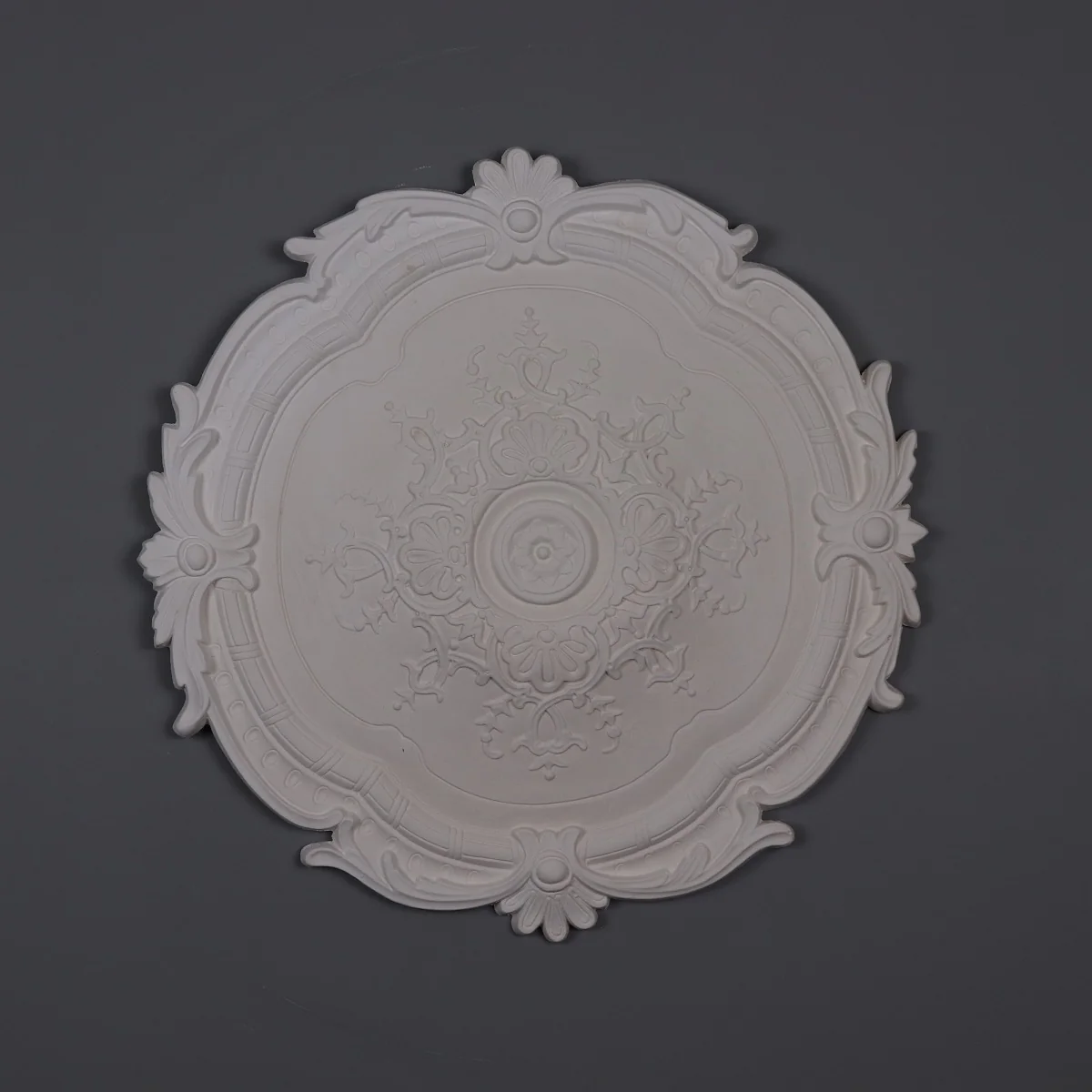 DM4051 Victorian Plaster Ceiling Rose 390mm