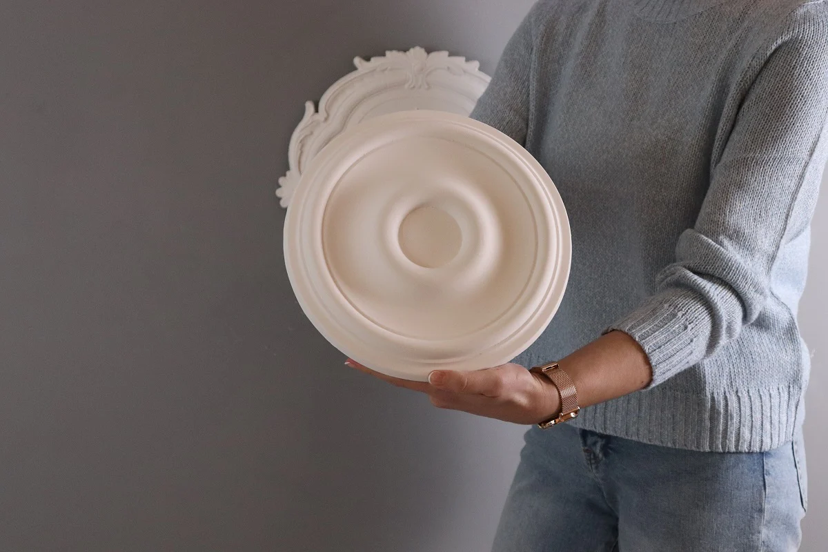 DM7010 Victorian Edwardian Plaster Ceiling Rose 260mm - Image 2